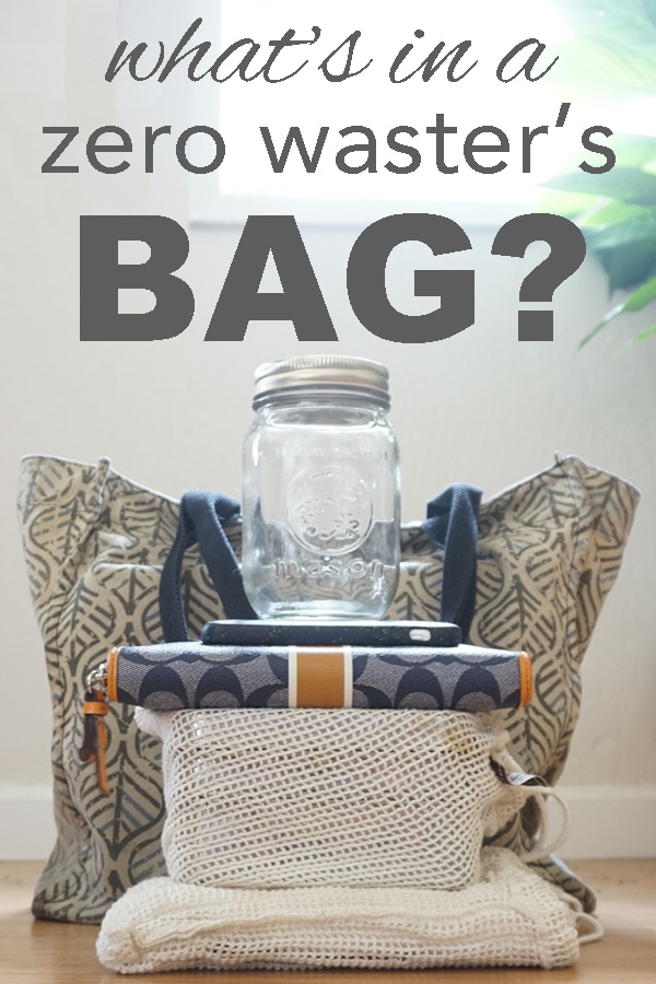 what's in a zero waster's bag from www.goingzerowaste.mom #zerowaste #gogreen #whatsinmybag